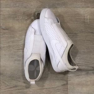 Nike slip on white sneakers